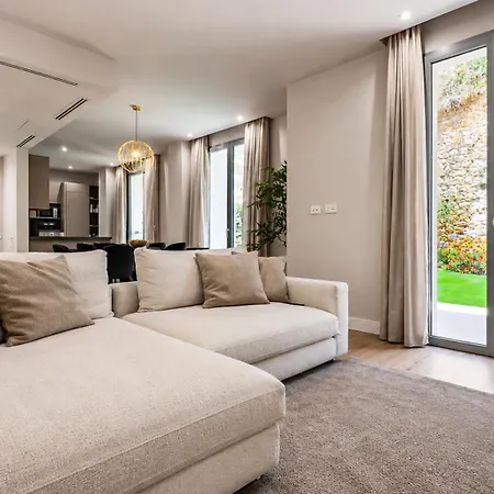 Lussuoso Con Giardino Apartman Cagliari