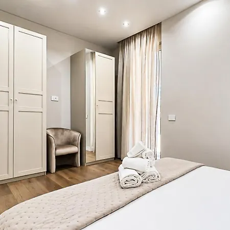 Apartment Lussuoso Con Giardino Cagliari